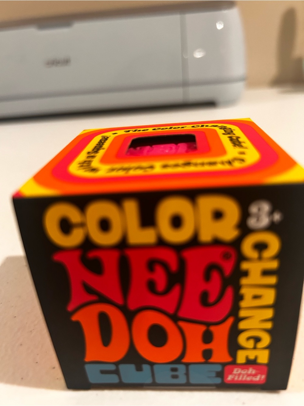Nee Doh Color Change Cube - pink. New. Authentic